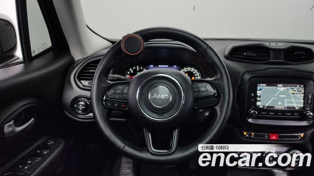 Jeep Renegade 2.0 дизель Eagle Edition AWD, 2017 13