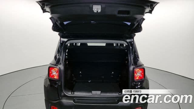 Jeep Renegade 2.0 дизель Eagle Edition AWD, 2017 20