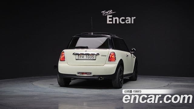 Mini Cooper Baker Street, 2013 4