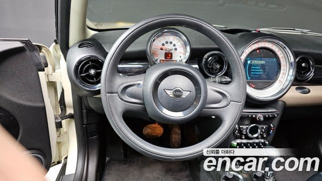 Mini Cooper Baker Street, 2013 13