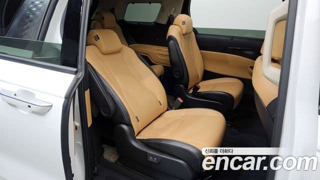 Kia Carnival 4세대 Signature, 2022 12
