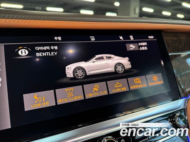Bentley Continental GT 3세대 4.0 GT, 2021 11