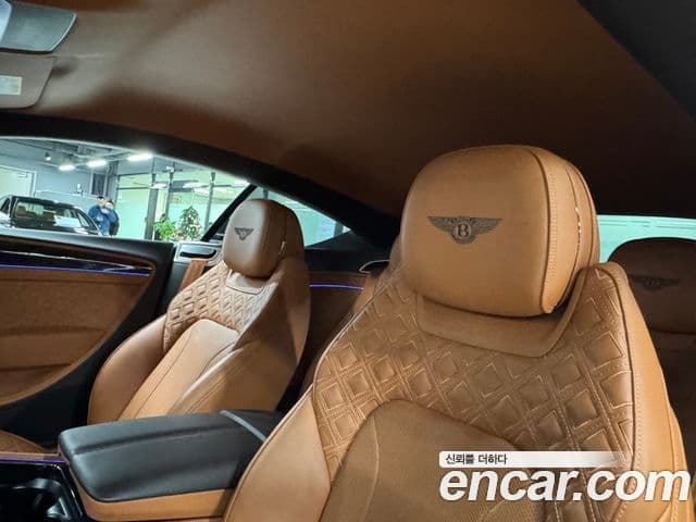 Bentley Continental GT 3세대 4.0 GT, 2021 14