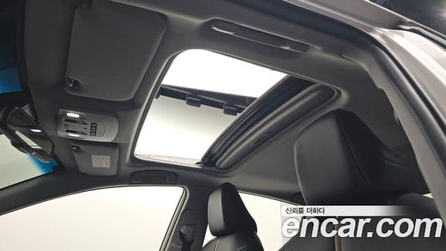 Toyota 캠리 (XV70) 2.5 XLE гибрид, 2018 20