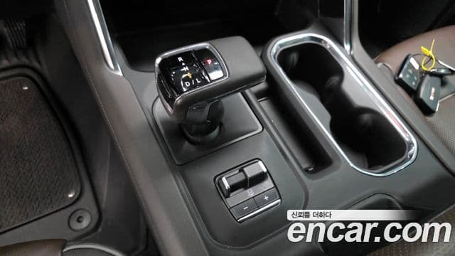 GMC 시에라 Denali, 2023 9