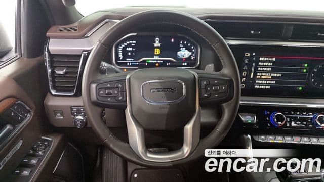 GMC 시에라 Denali, 2023 13
