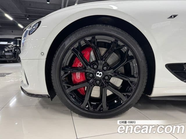 Bentley Continental GT 3세대 4.0 GTS, 2023 16