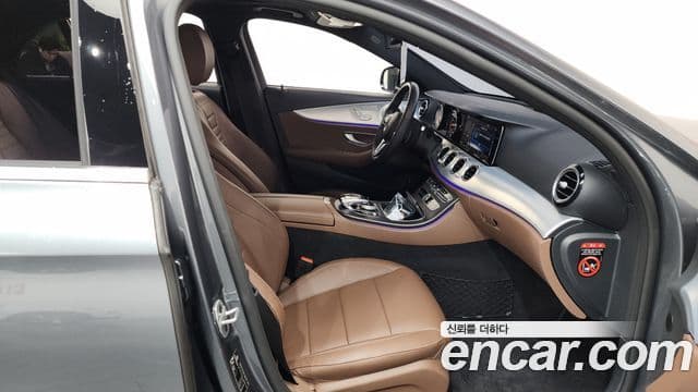 Mercedes-Benz E-класс W213 Avantgarde, 2020 11