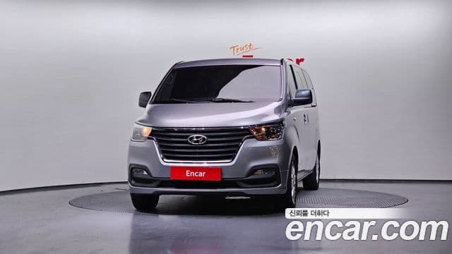 Hyundai The / новый New Grand Starex Modern, 2019 3