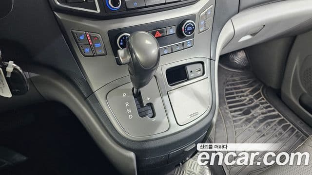 Hyundai The / новый New Grand Starex Modern, 2019 9