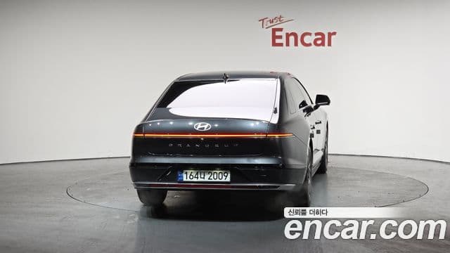 Hyundai Grandeur (GN7) Exclusive, 2023 4