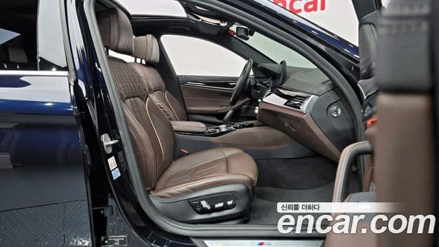 BMW 5시리즈 (G30) 530i M Sport, 2021 10