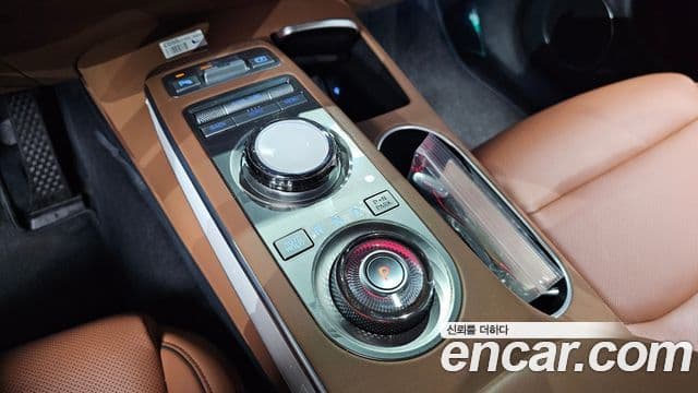 Genesis GV70, 2023 9