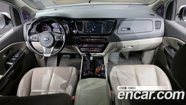 Kia All New Carnival President, 2016 7