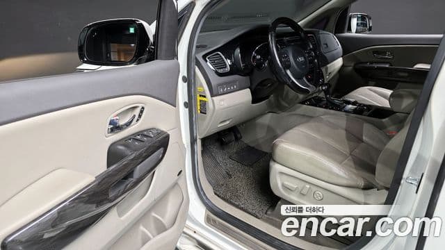 Kia All New Carnival President, 2016 11