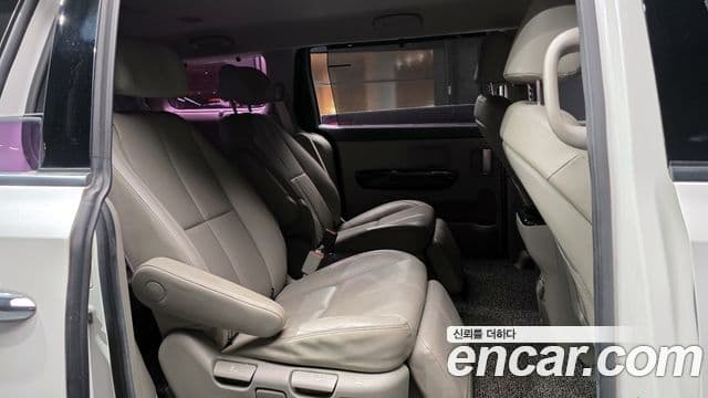 Kia All New Carnival President, 2016 12