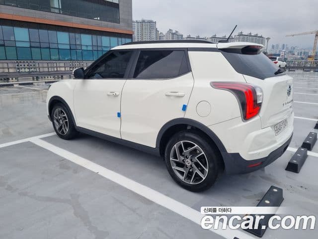 KG모빌리티(SsangYong) Berry New Tivoli V3, 2022 2