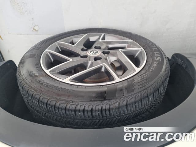 KG모빌리티(SsangYong) Berry New Tivoli V3, 2022 19