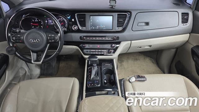 Kia All New Carnival Prestige, 2017 7