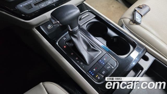 Kia All New Carnival Prestige, 2017 9