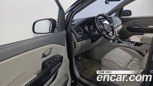 Kia All New Carnival Prestige, 2017 11