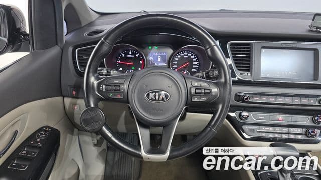 Kia All New Carnival Prestige, 2017 14