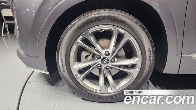 Hyundai Santa Fe TM Inspiration, 2019 все фото