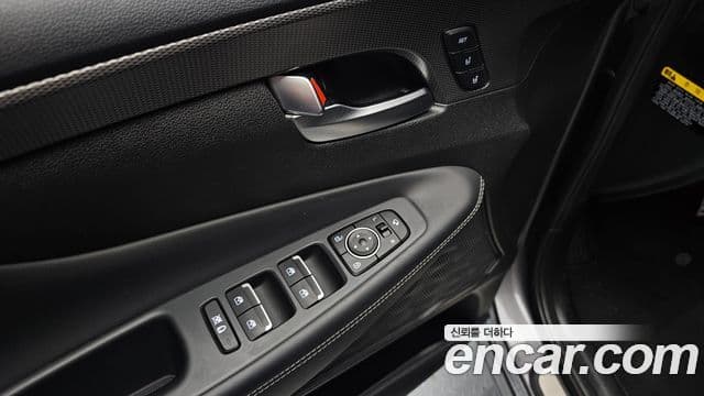 Hyundai Santa Fe TM Inspiration, 2019 16