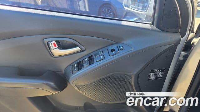 Hyundai Tucson ix Premier, 2010 16