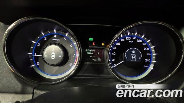 Hyundai YF Sonata Prime, 2011 8