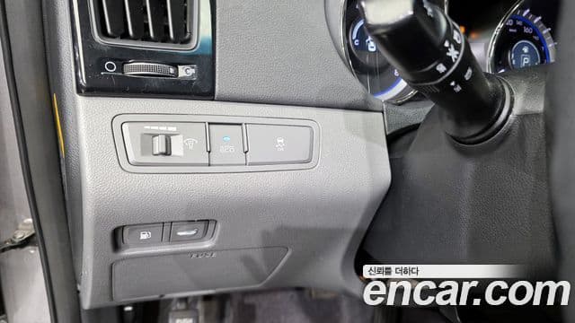 Hyundai YF Sonata Prime, 2011 15