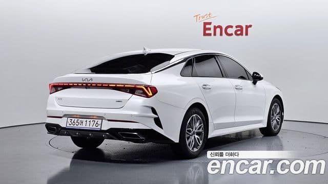 Kia K5 гибрид 3세대 Prestige, 2023 2