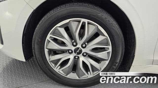 Kia K5 гибрид 3세대 Prestige, 2023 все фото