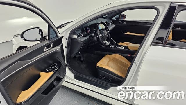 Kia K5 гибрид 3세대 Prestige, 2023 11