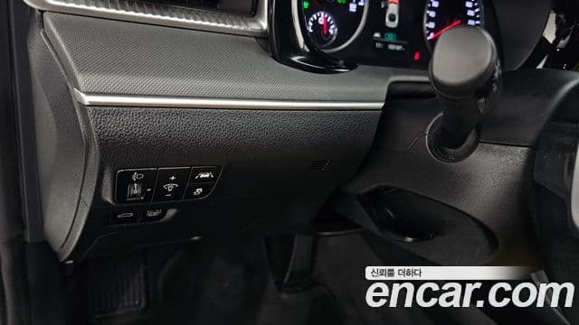 Kia K5 гибрид 3세대 Prestige, 2023 16
