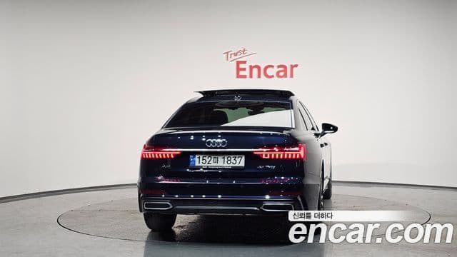 Audi A6 (C8) Premium, 2023 4