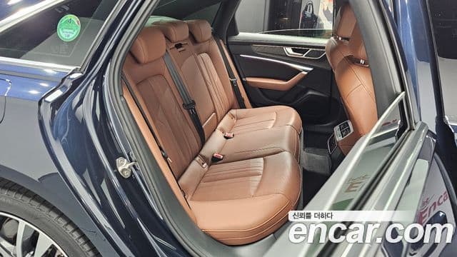 Audi A6 (C8) Premium, 2023 12