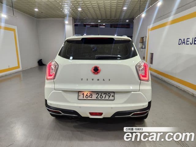 KG모빌리티(SsangYong) Tivoli Armor коробка передач Plus 2WD, 2019 4