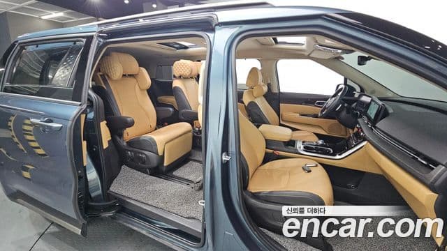Kia Carnival 4세대 Signature, 2023 11