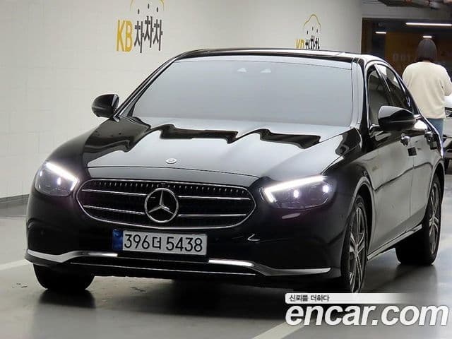 Mercedes-Benz E-класс W213 Avantgarde, 2022 2