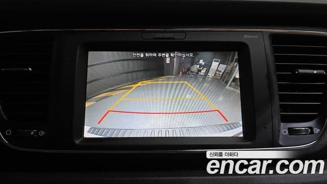 Kia The / новый New Carnival Luxury, 2020 15