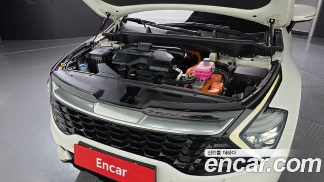 Kia Sportage 5세대 гибрид Signature 2WD, 2024 6