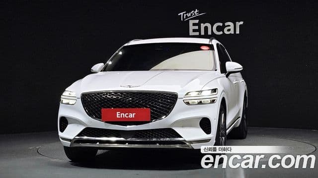 Genesis GV70, 2022 3