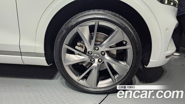 Genesis GV70, 2022 все фото