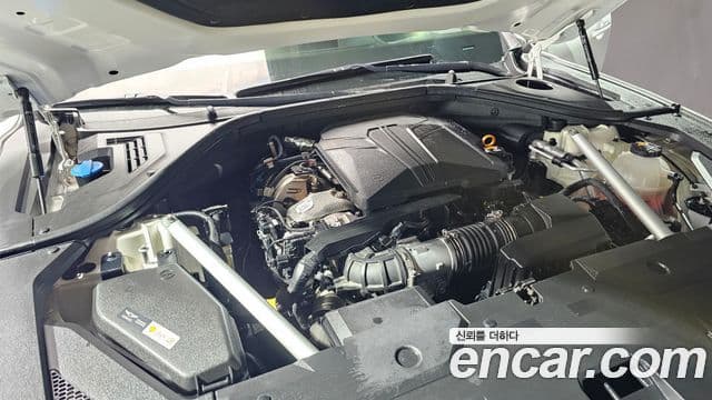 Genesis GV70, 2022 6