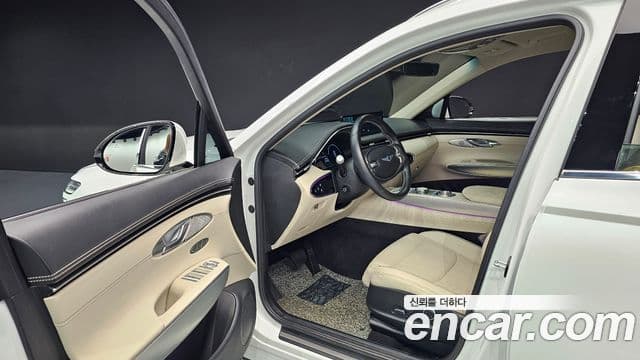 Genesis GV70, 2022 11