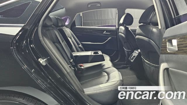 Hyundai LF Sonata Special, 2016 12