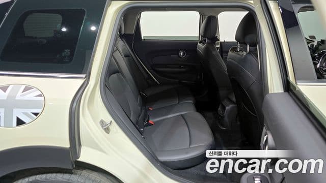 Mini Cooper 클럽맨 2세대, 2018 12