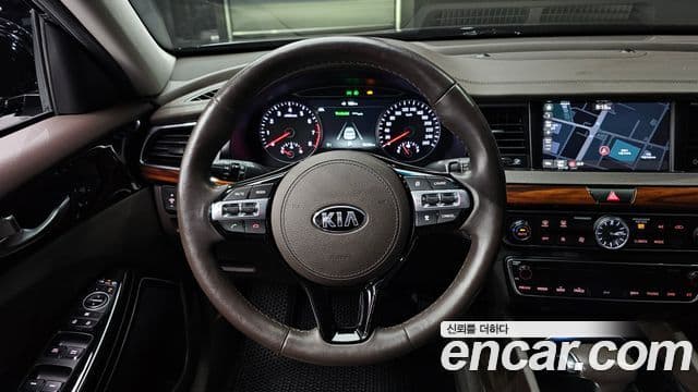 Kia All New K7 Prestige, 2016 13