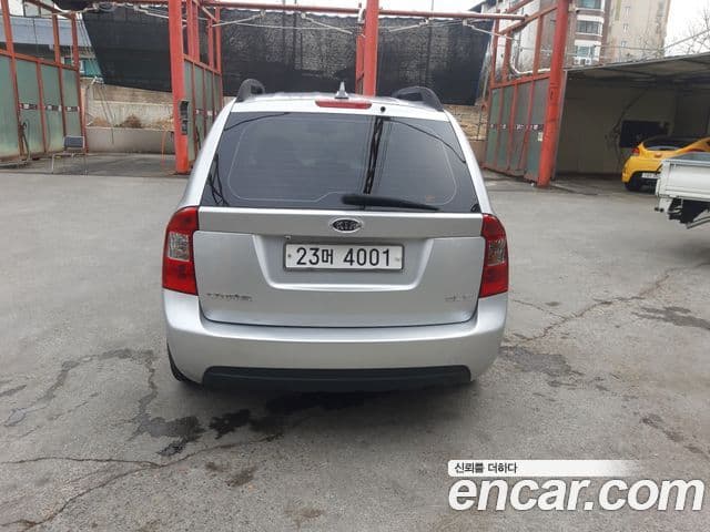 Kia 뉴카렌스 топовая версия, 2010 4